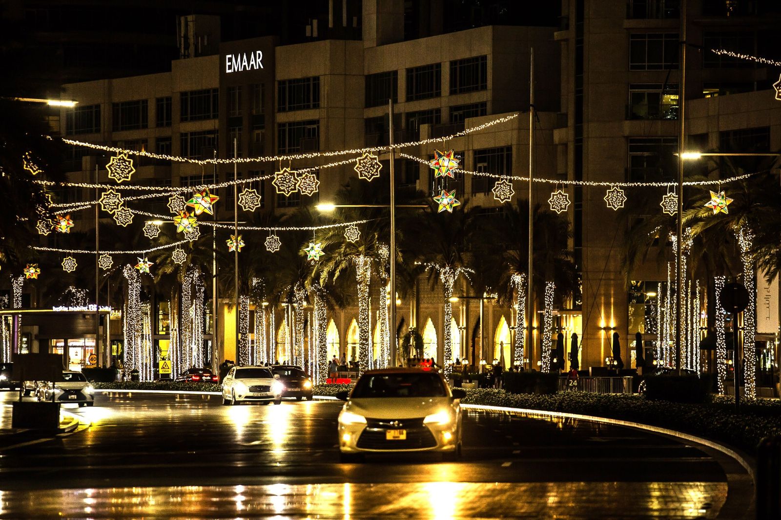 Ramadan lantern catenaries rigged by Redfox along Emaar Boulevard, Downtown Dubai